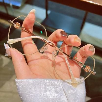 نظارات القراءة النسائية المضادة للضوء الأزرق والمزينة بالألماس ✨