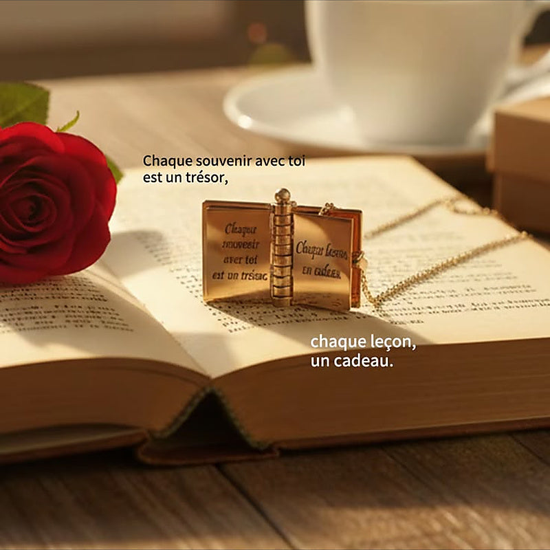 قلادة الكتاب الصغير 📖 هدية من القلب